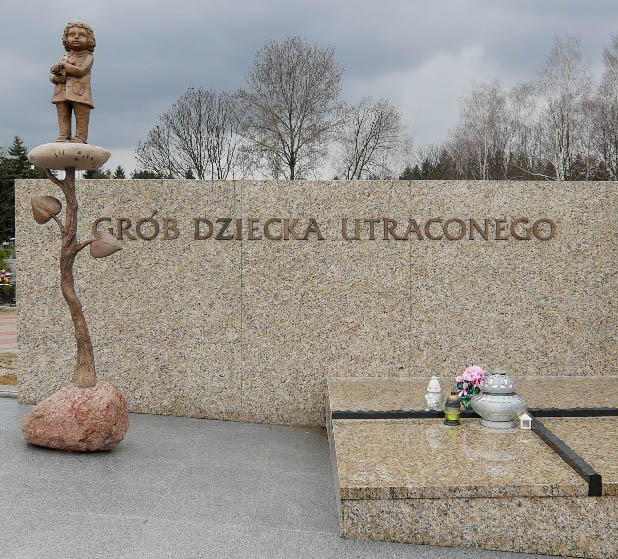 GrobDzieckaUtraconegoRzeszow